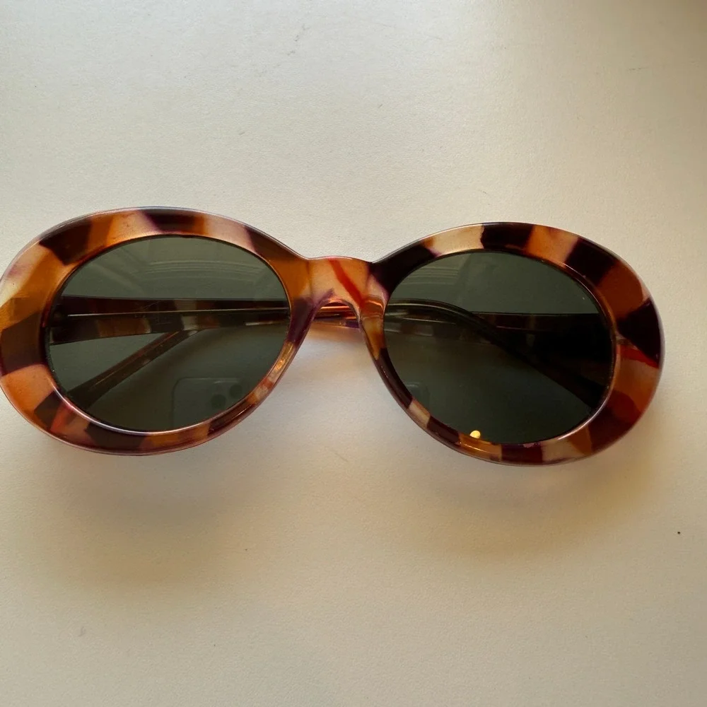 Womens Oversized Oval Sunglasses Tortoiseshell Retro Mod Statement Eyewear